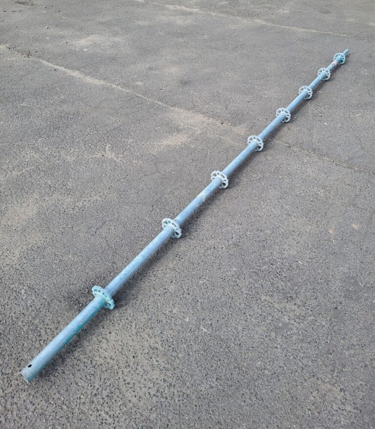 Vertikalstiel mit eingepresstem Rohrverbinder L400