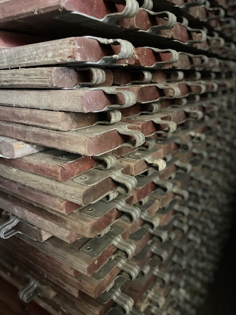120x Plettac Holz-Bordbretter L250